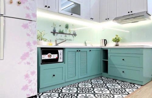 Hang Xanh Apartment | Cozy 2BR Escape - 5 Mins to D1