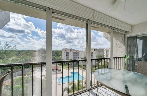 Inverrary Condo | Cozy 3-bedroom condo with WiFi, AC in marvelous Lauderhill