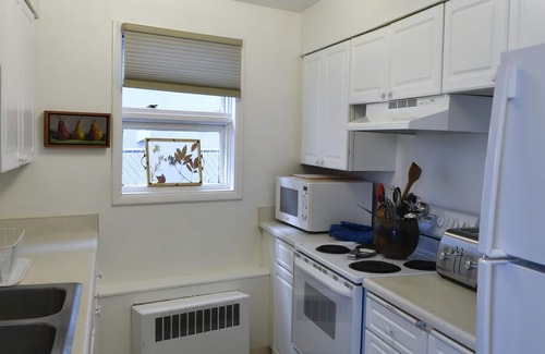 Downtown Juneau Apartment | Cozy 3 Room Studio apartment in Downtown Juneau