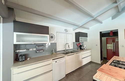 Pointe de la verdure House | Cozy and modern charming villa 5 minutes walk from the beach
