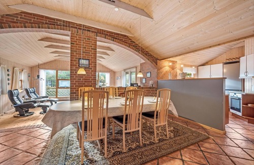 Torup Strand House | Cozy and spacious holiday home near Torup Strand close to the North Sea.
