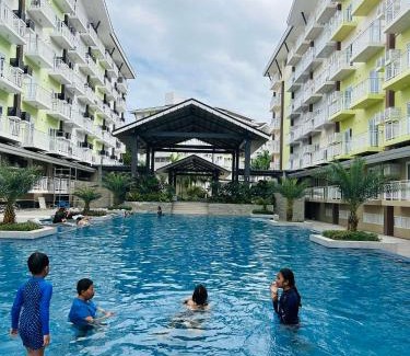 Mactan Export Processing Zone Apartment | Cozy and Sunny Apartment near to Mactan Cebu International Airport - Amani Grand Resort & Residences