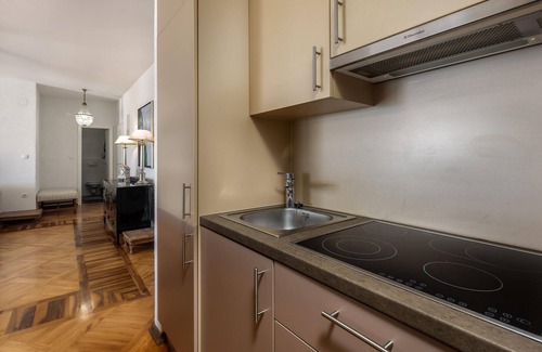 Banjol Apartment | Cozy apartment in Banjol with WiFi