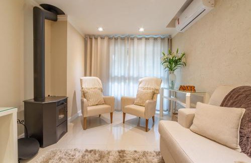 Centro Apartment | Cozy Apartment in Downtown Canela | CPL025