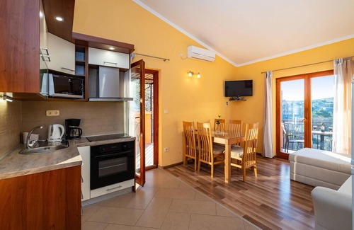 Rovanjska Apartment | Cozy apartment in Modric with WiFi