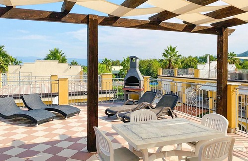 Pizzo Apartment | Cozy apartment in Pizzo with WiFi