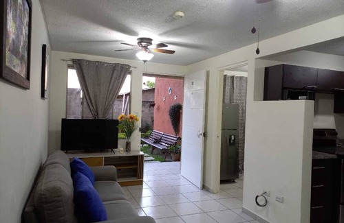 San Salvador Apartment | Cozy apartment in the Heart of San Salvador with 2 bedrooms and parking free.