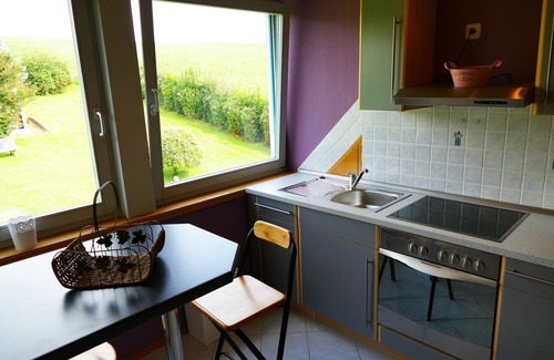 Altenbrunslar Apartment | Cozy apartment with a view of the countryside