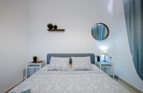 San Eugenio Apartment | Cozy apartment with seaview and parking
