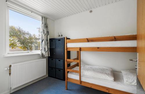 Middelfart Apartment | Cozy Brenderup Apartment on the beach