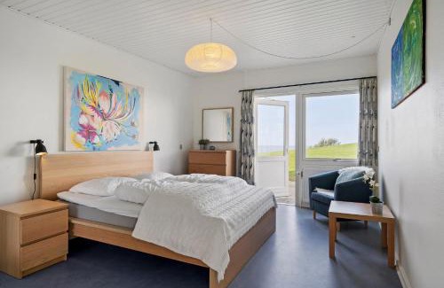 Middelfart Apartment | Cozy Brenderup Apartment on the beach
