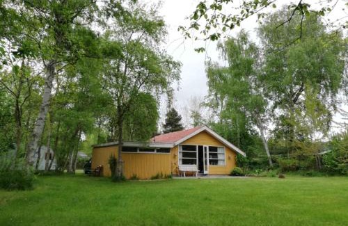 Bøtø By House | Cozy Bright Cottage Near Marielyst And Beach