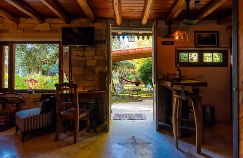 Chacras de Coria Cabin | Cozy cabin in wonderful Chacras de Coria. Pistacho Club Eco Lodge. AC and WiFi