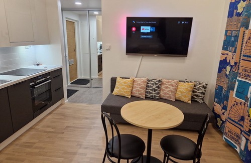 Pasila Apartment | Cozy corner next to the Mall of Tripla