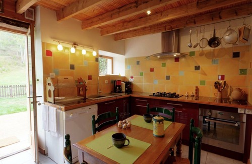 Saint-Andre-dʼApchon Apartment | Cozy cottage with spa and sauna - Pets allowed