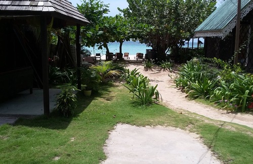 West End Resort | Cozy Cottage at Firefly
