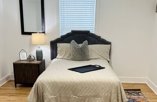 Milledgeville Cottage | Cozy cottage just steps away from Downtown Milledgeville!!