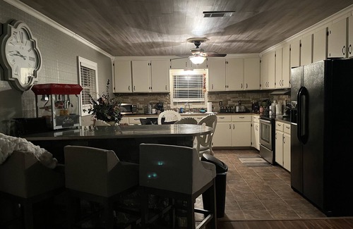 Genoa Cabin | Cozy Country Cabin