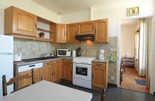 Saint-Pierre-la-Riviere Cottage | Cozy countryside home with enclosed garden - Pets welcome