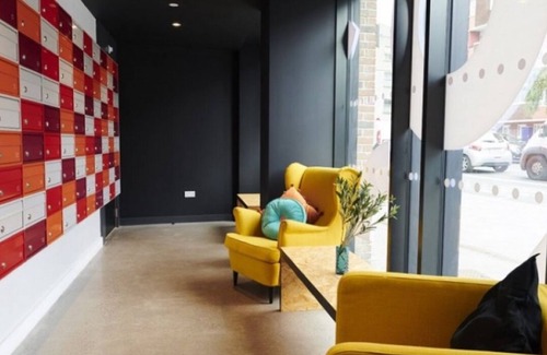Stoneybatter Apartment | Cozy en-suite private room with bathroom City centre