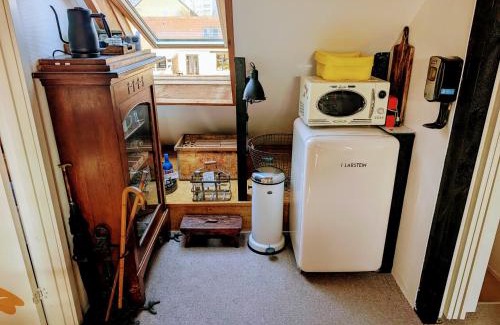 Kastrup Apartment | Cozy Haven - Bright small rooms, easy public transport