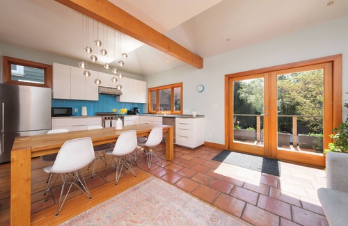 Riley Park Apartment | Cozy Heritage Home Near Main St