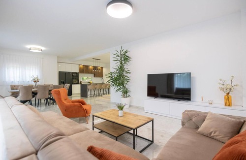 Podbablje House | Cozy home in Grubine with WiFi