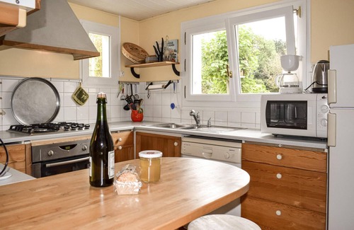 Plouezec House | Cozy home in Plouézec with WiFi