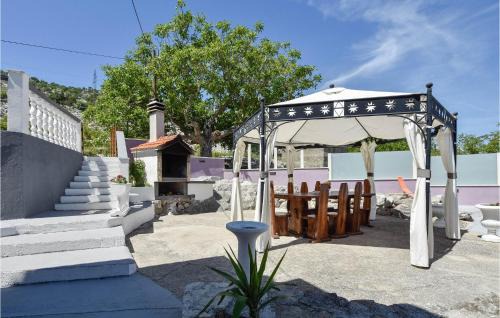 Srinjine House | Cozy Home In Srinjine