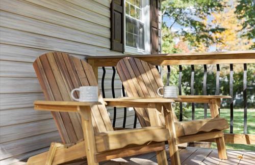 New Paltz House | Cozy Home with Game Room and Fire Pit