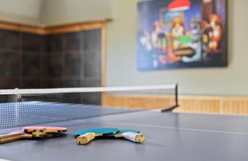 New Paltz House | Cozy Home with Game Room and Fire Pit
