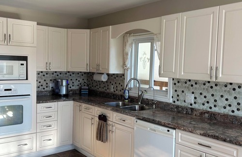 Iroquois Falls House | Cozy in Iroquois Falls