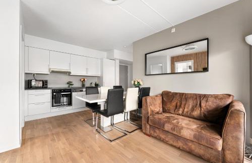 Gronland Apartment | Cozy, LUX, 3BR, Super central, Family apt