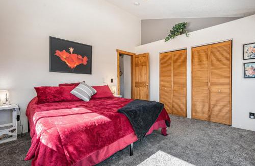 Saint Mary's House | Cozy Mountain Cabin in Idaho Springs