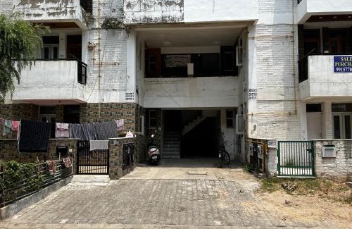 Chandigarh Apartment | Cozy Nest - Garden Facing Apartment with Kitchen