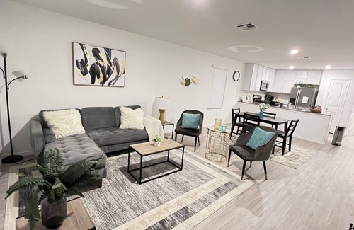San Antonio House | Cozy newly built home next to Alamo Ranch and Seaworld San Antonio, TX.