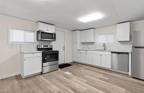 Pueblo House | Cozy Pueblo House w/Yard - Near Downtown & More with Clean & Comfy Sta