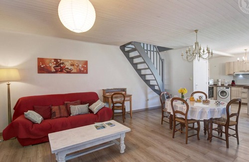 Marlhes Cottage | Cozy renovated cottage with private garden nestled in the heart of wild forests