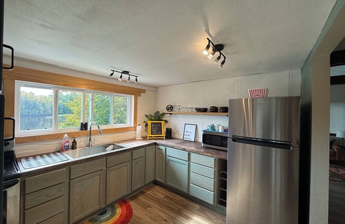 Cornell Cottage | Cozy River Cottage on the Old Abe Chippewa River.