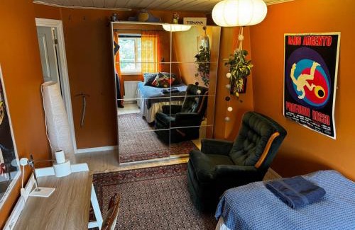 Uppsala Bed & Breakfast | Cozy Room