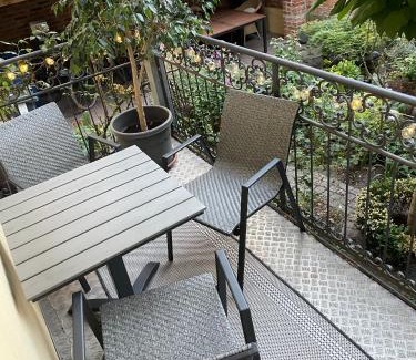 Bamberg Apartment | Cozy Rosy, dein feinzeit Apartment #Parkplatz gratis #Altstadt #Garten