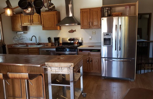 Breckenridge House | Cozy round house with huge hot tub, 4 bedrooms, sleeps 10 on Peak 7