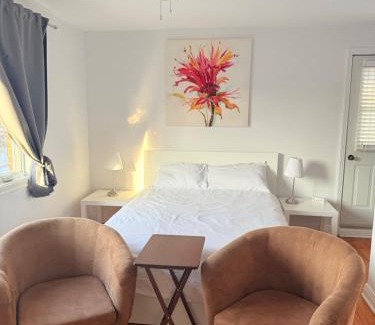 Longue-Pointe Apartment | Cozy & spacious 3 BDR condo
