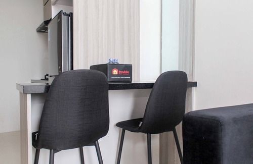 Cikarang Apartment | Cozy Stay At 1Br Vasanta Innopark Apartment