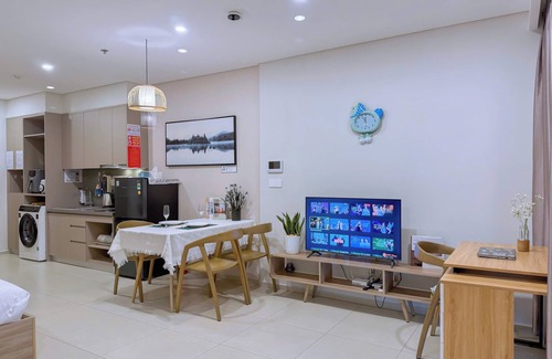Thang Tam Apartment | Cozy Studio Apartment With Pool & Sea View