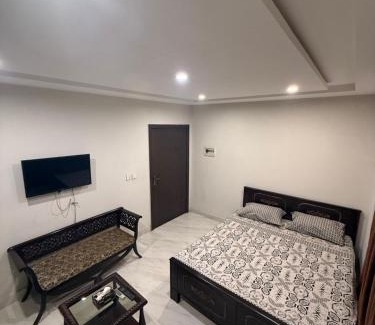 Lahore Apartment | Cozy studio appartment