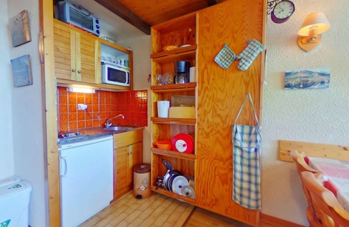 Les Saisies Apartment | Cozy Studio with Balcony in Les Saisies, Sleeps 4, Central Location