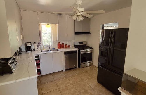 San Gabriel House | Cozy Two Bedroom House in Midtown Tucson