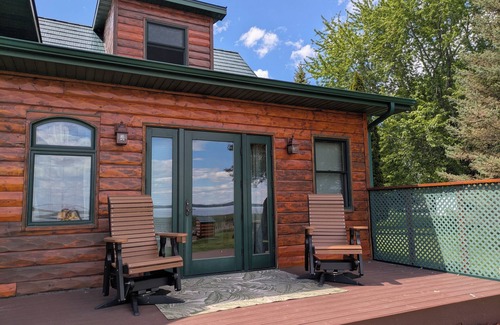 Osakis Cabin | Cozy up on Lake Osakis