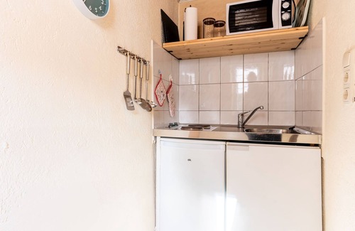 Lubkow House | Cozy vacation bungalow near Binz with terrace, barbecue & large property